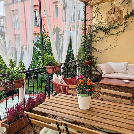 Апартаменты La Terrazza Al Museo Неаполь Экстерьер фото